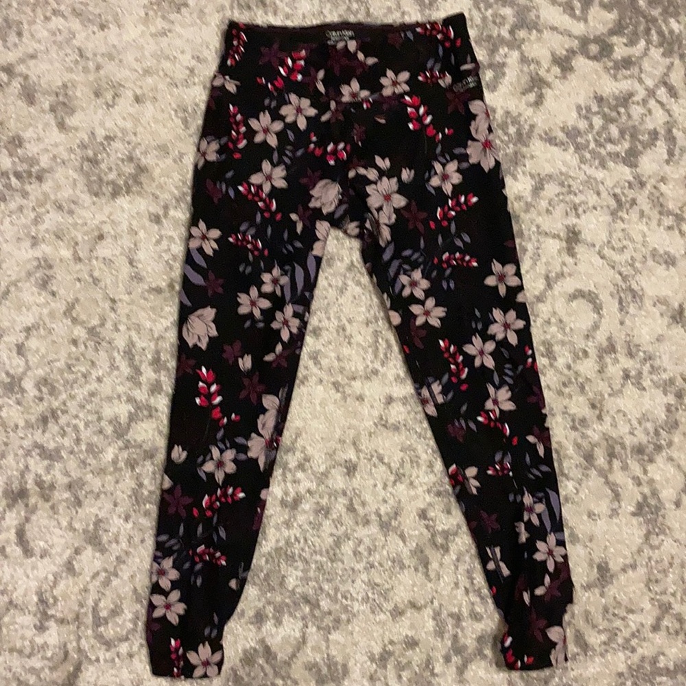 CK legging crops